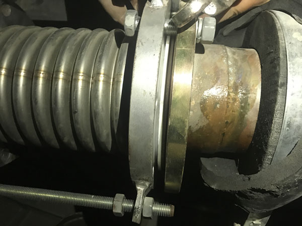 上海华山医院波纹补偿器腐蚀漏水问题解决 上海华山医院波纹补偿器腐蚀漏水问题解决